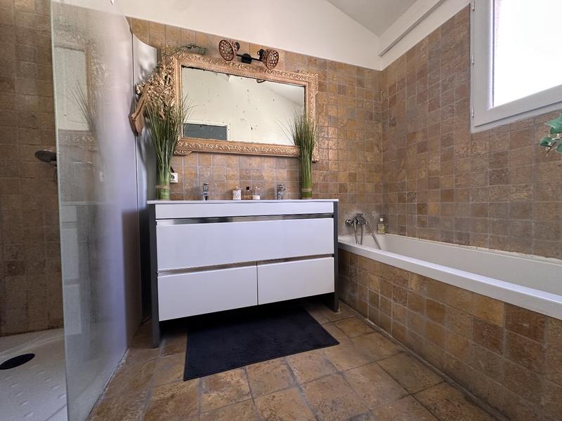 Maison - 76 m² - 3 pièces