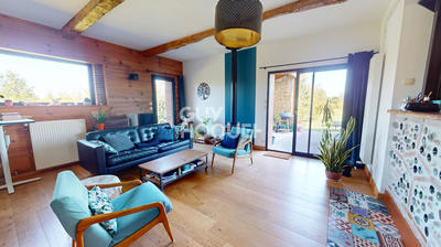 Maison - 225 m² - 7 pièces