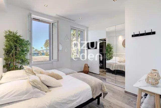 Appartement - 125 m² - 5 pièces