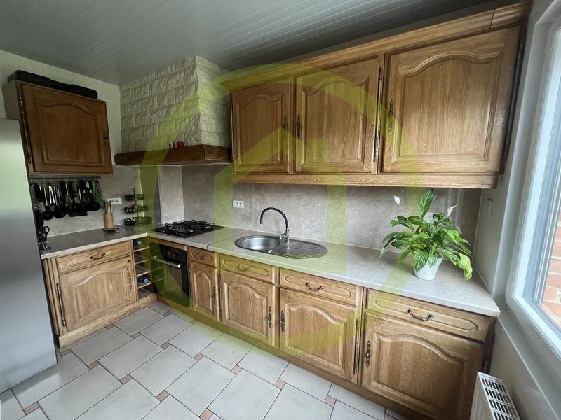 Maison - 82 m² - 5 pièces