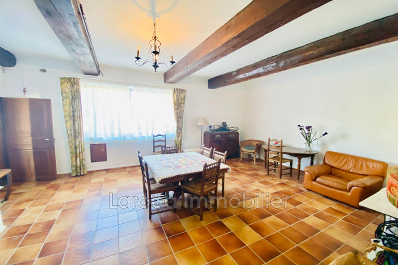 Maison - 308 m² - 13 pièces