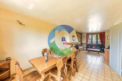 Maison - 134 m² - 6 pièces