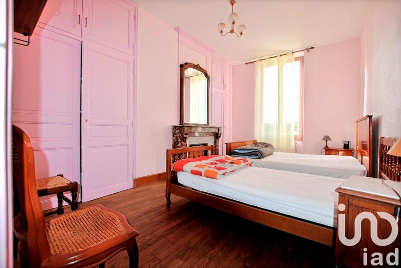 Maison - 435 m² - 15 pièces