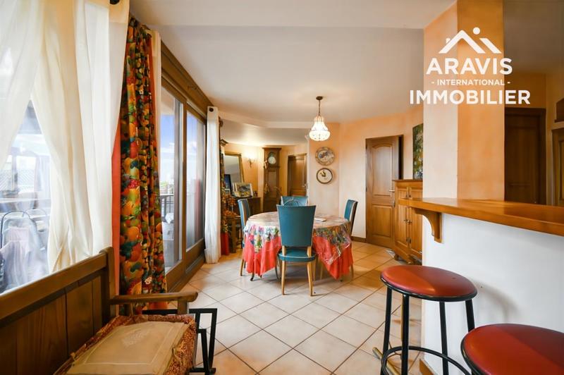 Maison - 266 m² - 8 pièces