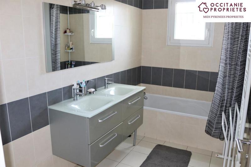 Villa - 150 m² - 5 pièces