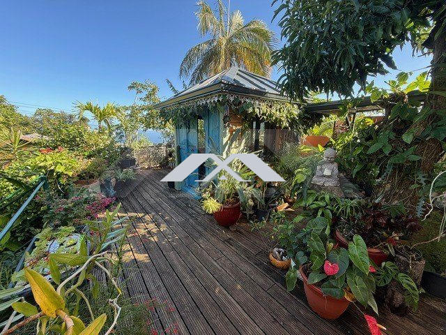 Maison contemporaine - 200 m² - 5 pièces