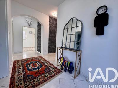 Maison - 197 m² - 7 pièces