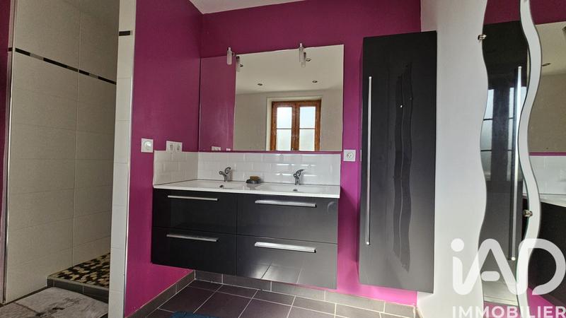 Maison - 199 m² - 6 pièces