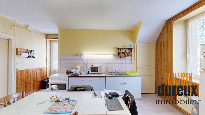 Maison ancienne - 97 m² - 3 pièces