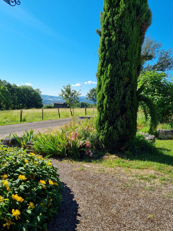 Maison - 162 m² - 9 pièces