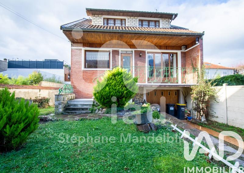 Maison - 107 m² - 5 pièces