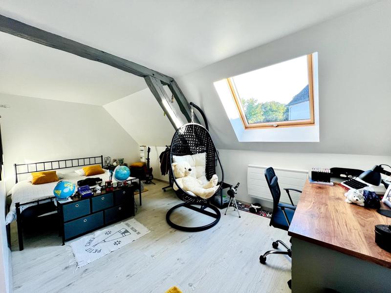 Maison - 185 m² - 7 pièces