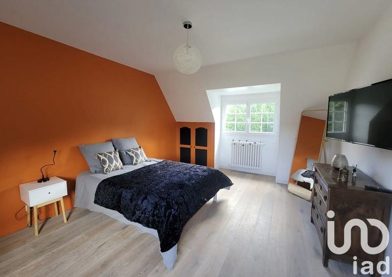 Maison - 800 m² - 18 pièces