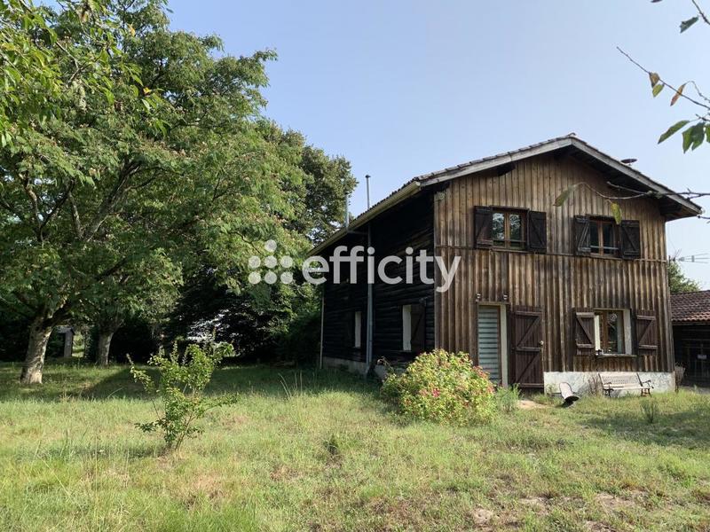 Maison - 201 m² - 7 pièces