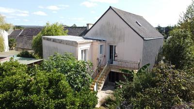 Maison - 105 m² - 4 pièces