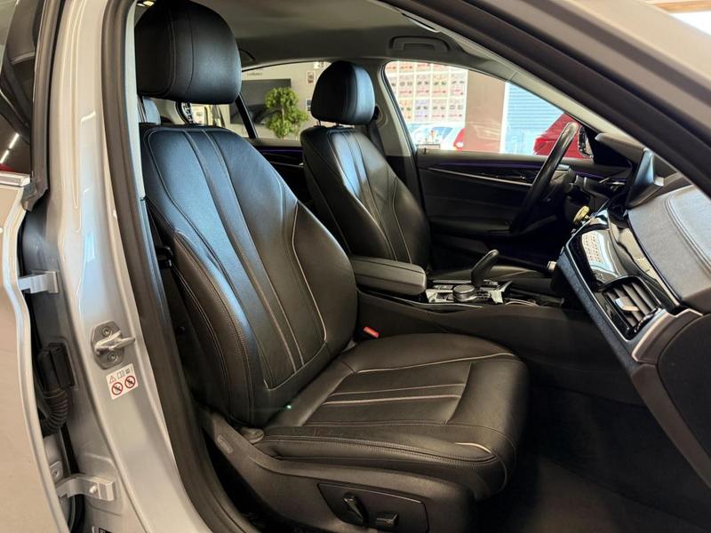 Bmw Série 5 520d - Bva Berline G30 F90 Luxury Phase 1 Garantie 12 Mois