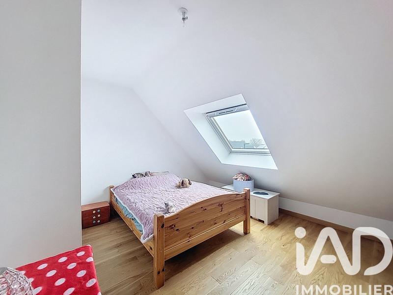 Maison - 80 m² - 5 pièces