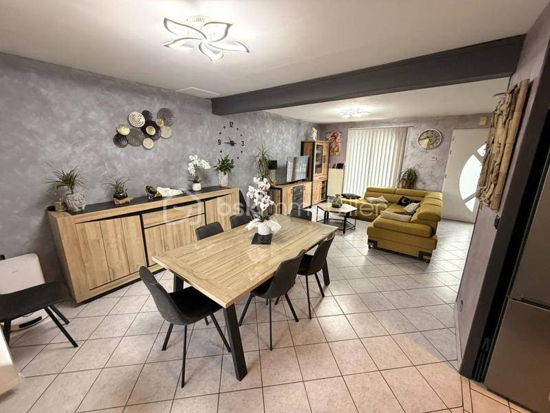 Maison traditionnelle - 118 m² - 5 pièces