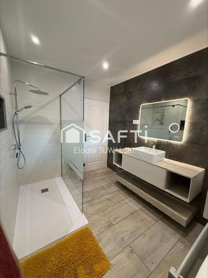 Maison de ville - 117 m² - 5 pièces