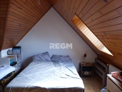 Maison - 92 m² - 6 pièces