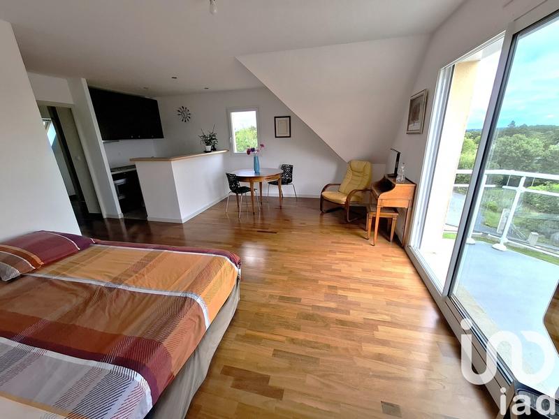 Maison - 143 m² - 6 pièces