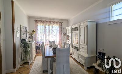 Maison - 93 m² - 4 pièces