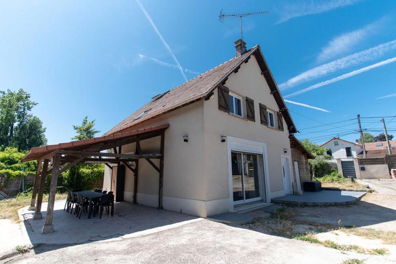 Maison - 150 m² - 7 pièces