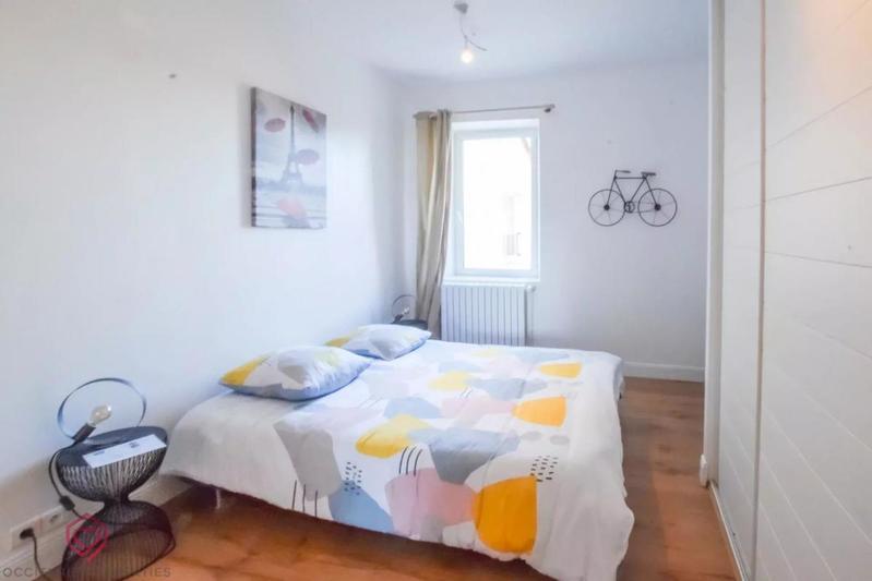 Propriété - 625 m² - 15 pièces