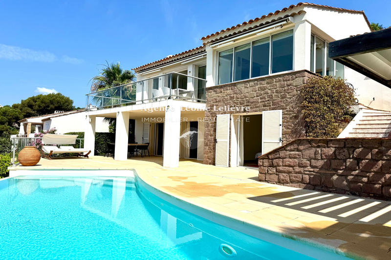 Maison - 150 m² - 4 pièces