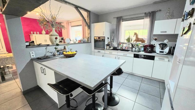 Maison - 150 m² - 6 pièces