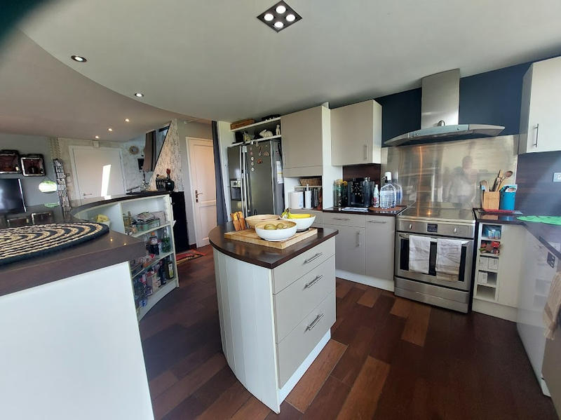 Maison - 115 m² - 5 pièces