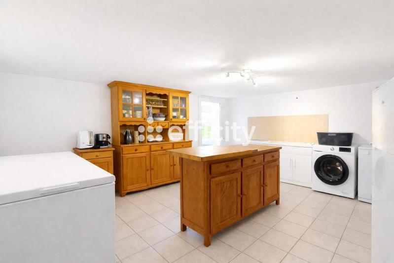 Longère - 266 m² - 12 pièces