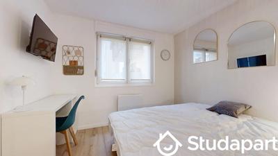 Chambre - 11 m² - 1 pièce