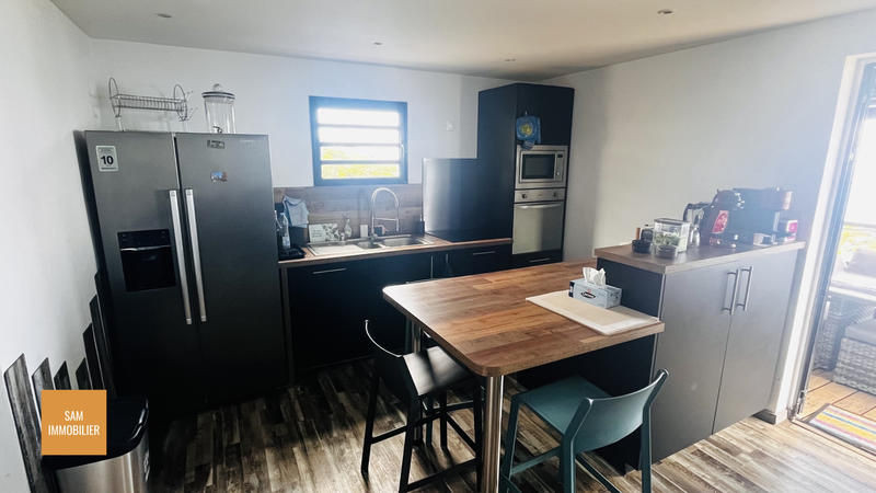 Maison - 170 m² - 6 pièces