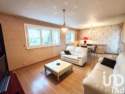 Appartement - 82 m² - 3 pièces