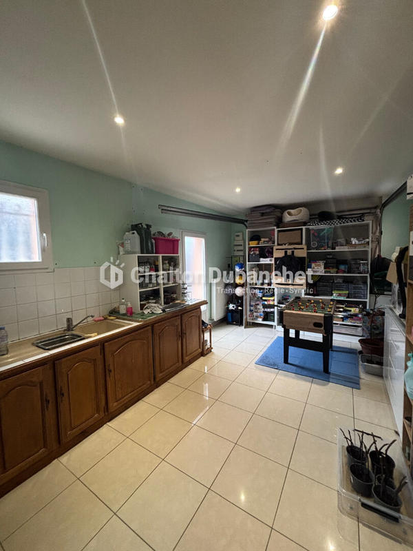 Maison - 140 m² - 5 pièces