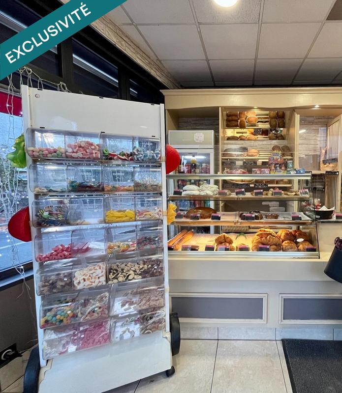 Local commercial - 200 m² - 11 pièces