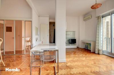 Appartement - 76 m² - 3 pièces