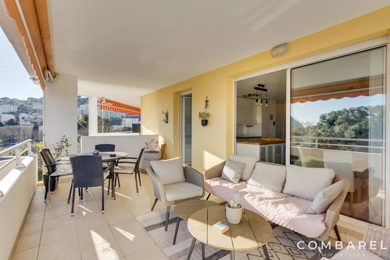 Appartement - 72 m² - 3 pièces