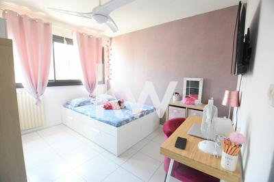 Appartement - 64 m² - 4 pièces