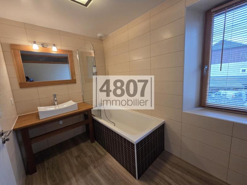 Corps de ferme - 212 m² - 6 pièces