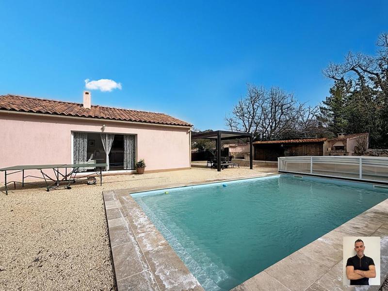 Maison - 85 m² - 3 pièces