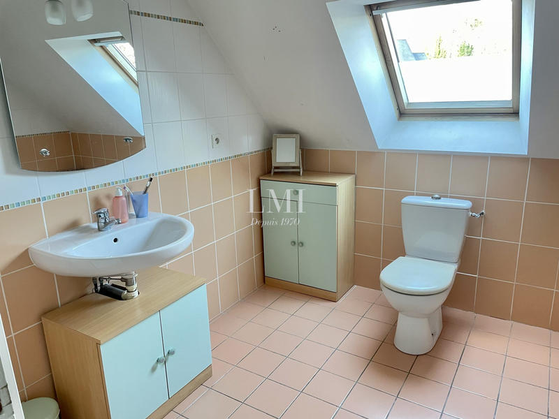 Maison - 126 m² - 8 pièces