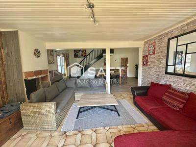 Maison - 126 m² - 5 pièces