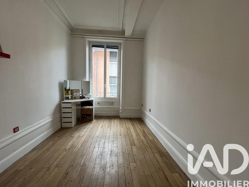 Appartement - 167 m² - 7 pièces