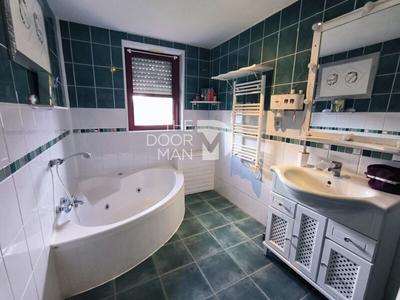 Maison - 145 m² - 7 pièces