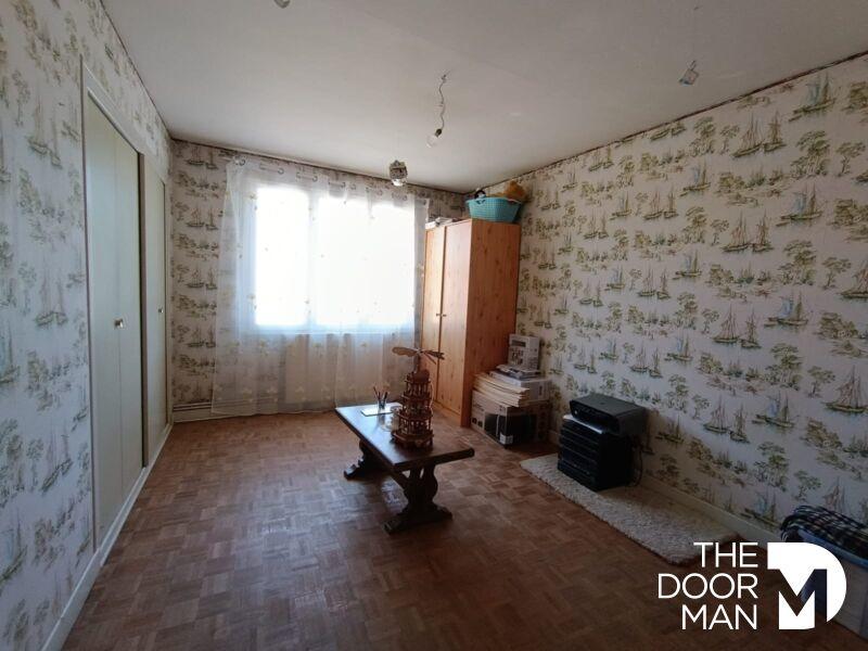 Maison - 175 m² - 7 pièces