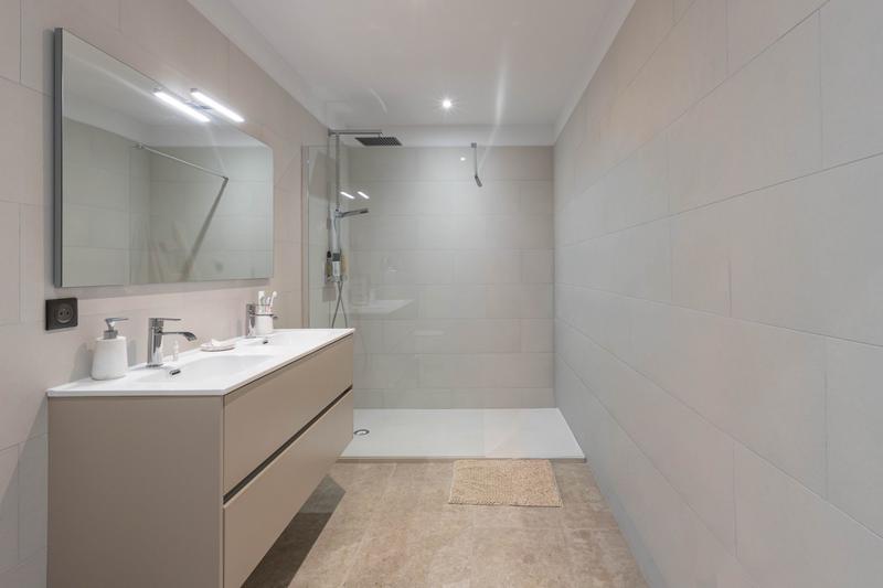 Appartement - 102 m² - 3 pièces