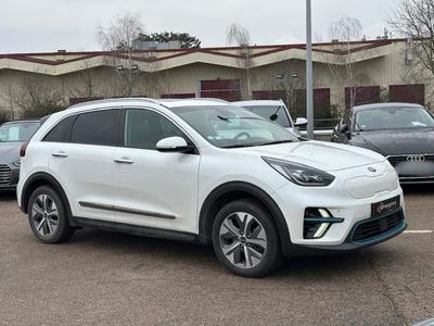 Kia e-niro Premium 204 64kwh