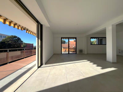 Appartement - 133 m² - 4 pièces